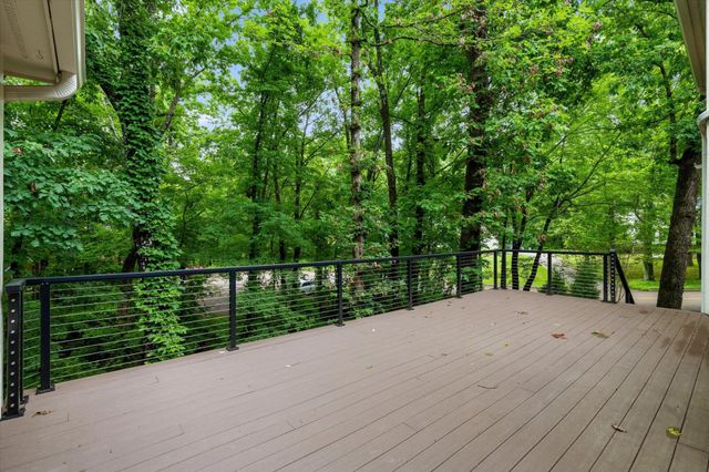 10 Pebble Lane, Signal Mountain, TN 37377