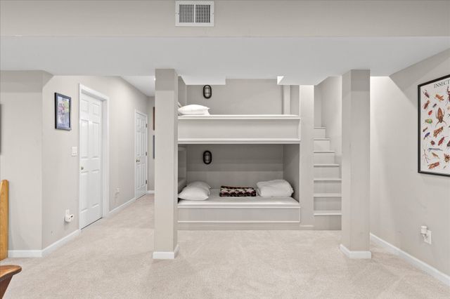 10 Pebble Lane, Signal Mountain, TN 37377