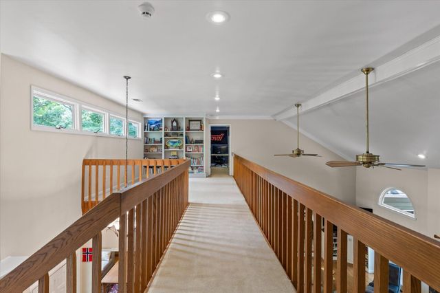 10 Pebble Lane, Signal Mountain, TN 37377