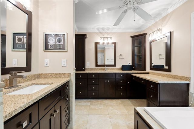 10 Pebble Lane, Signal Mountain, TN 37377