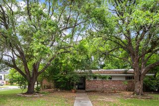 4958 Wigton Drive, Houston, TX 77096