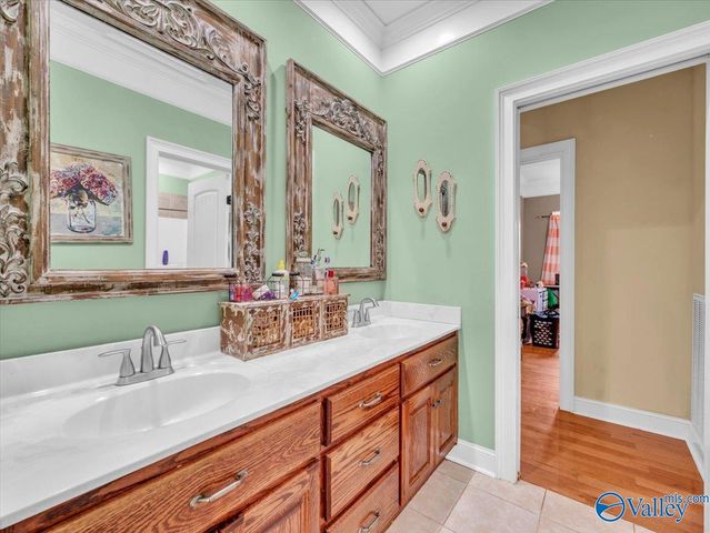 19100 Moyers Road, Athens, AL 35611