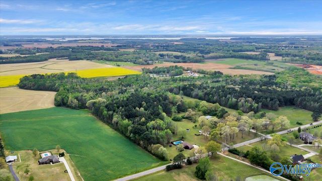 19100 Moyers Road, Athens, AL 35611