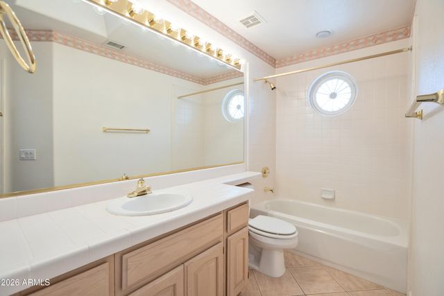 9042 E DIAMOND Drive, Sun Lakes, AZ 85248