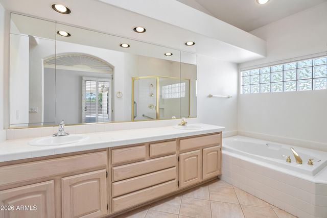 9042 E DIAMOND Drive, Sun Lakes, AZ 85248