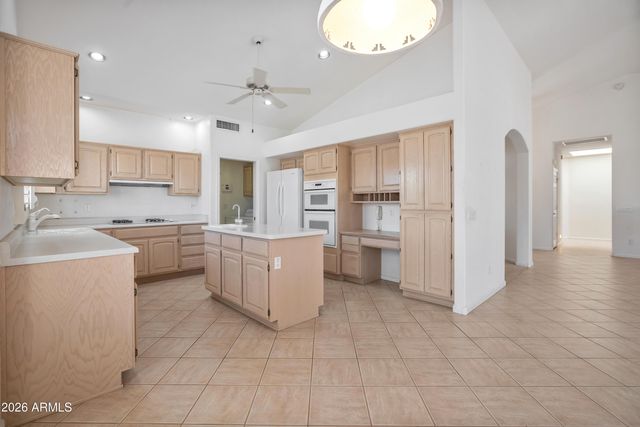 9042 E DIAMOND Drive, Sun Lakes, AZ 85248