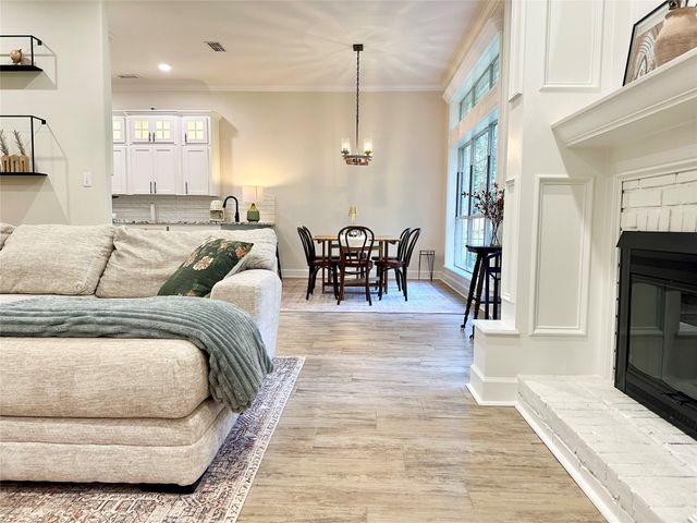 107 Spy Glass Hill Drive, Benton, LA 71006