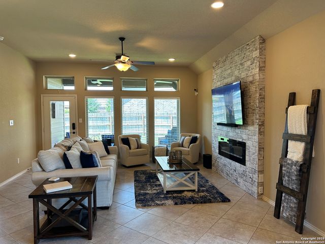 8427 LAJITAS BND, San Antonio, TX 78254