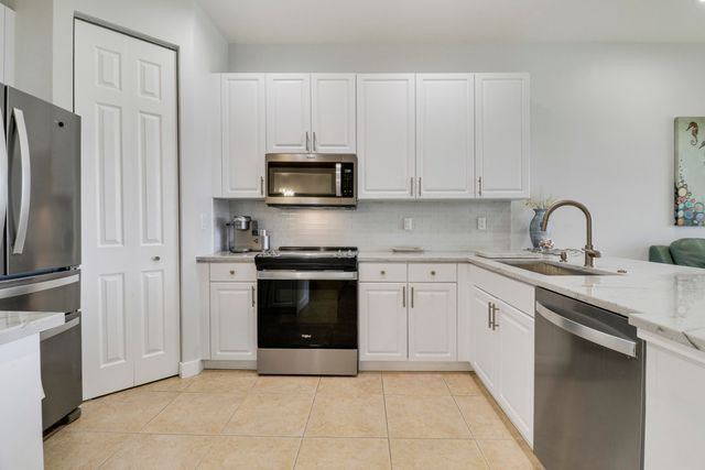 1604 Mariner Bay Boulevard, Fort Pierce, FL 34949