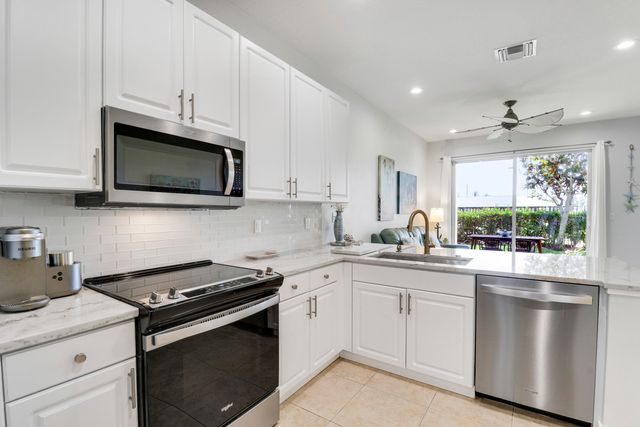 1604 Mariner Bay Boulevard, Fort Pierce, FL 34949