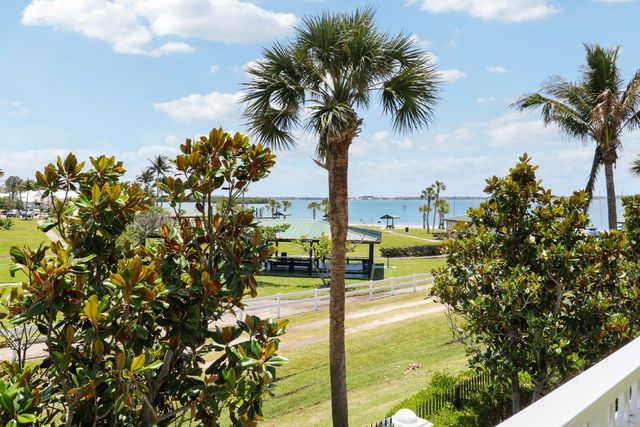 1604 Mariner Bay Boulevard, Fort Pierce, FL 34949