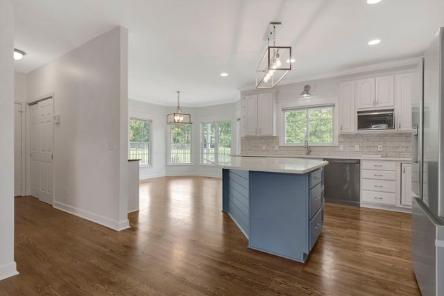 1576 Old Hillsboro Rd, Franklin, TN 37069