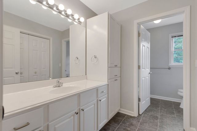 1576 Old Hillsboro Rd, Franklin, TN 37069