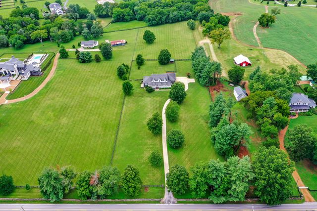 1576 Old Hillsboro Rd, Franklin, TN 37069