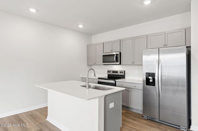 108 Muscadine Drive, Jacksonville, NC 28546