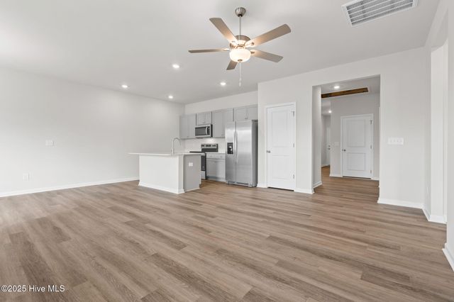 108 Muscadine Drive, Jacksonville, NC 28546