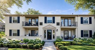 5902-G SURREY HILL PL #705, Springfield, VA 22152