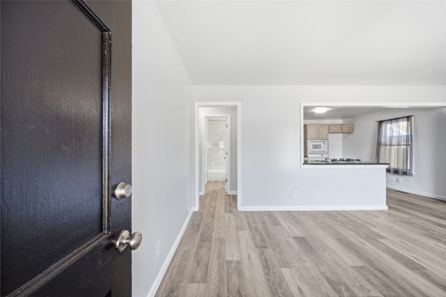 1214 N New Haven Avenue, Tulsa, OK 74115
