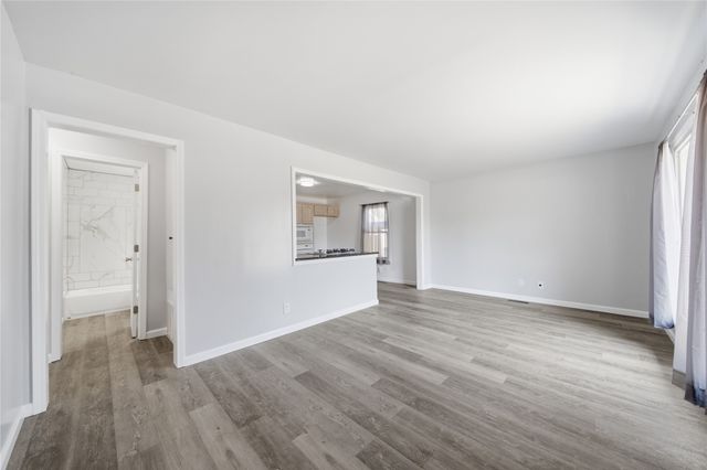 1214 N New Haven Avenue, Tulsa, OK 74115