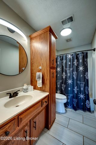120 Purcell Ave, Bardstown, KY 40004