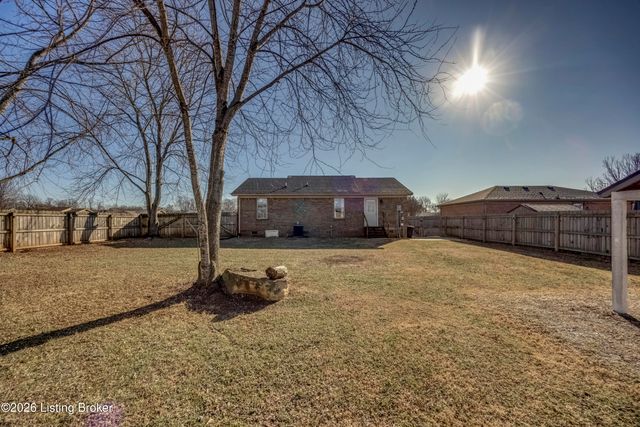 120 Purcell Ave, Bardstown, KY 40004