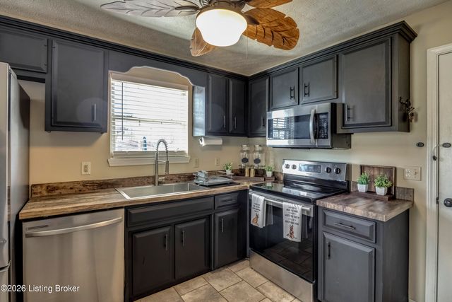 120 Purcell Ave, Bardstown, KY 40004
