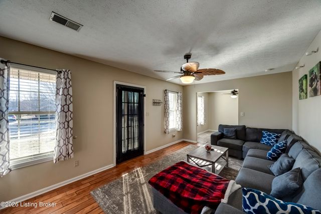 120 Purcell Ave, Bardstown, KY 40004