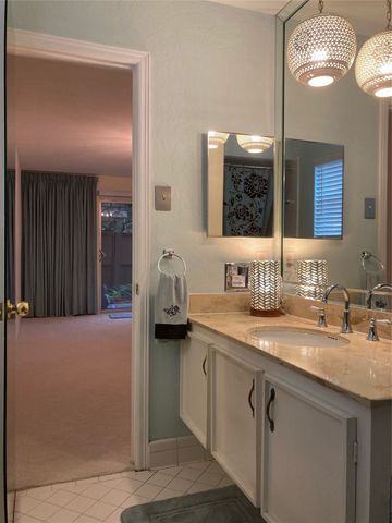 11332 Park Central Place B, Dallas, TX 75230