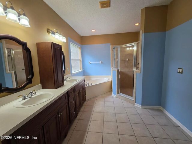 4251 WOODLEY CREEK Road, Jacksonville, FL 32218