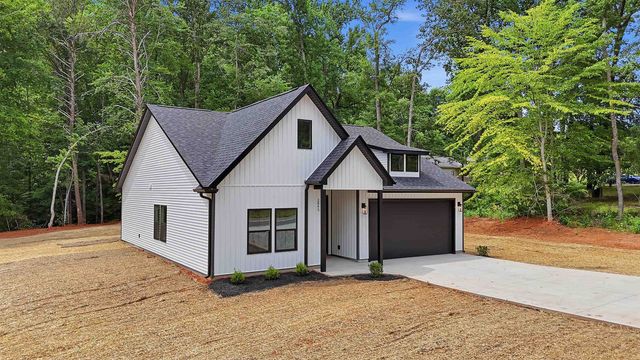 2845 Melvin Hill Road, Campobello, SC 29322