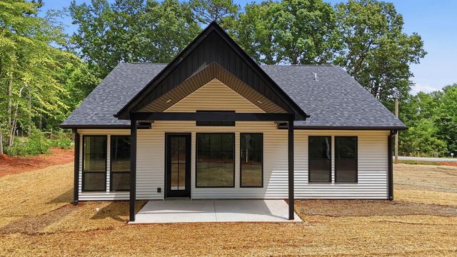 2845 Melvin Hill Road, Campobello, SC 29322