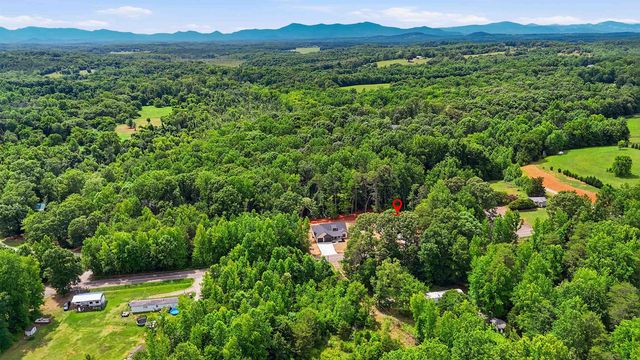 2845 Melvin Hill Road, Campobello, SC 29322