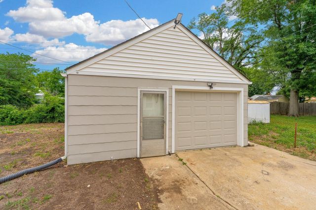 1839 S Bleckley, Wichita, KS 67218