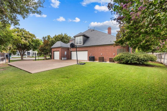 3 Katie Court, Mansfield, TX 76063