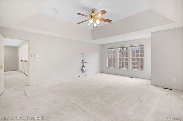 7083 Chatham Court, West Bloomfield Charter Township, MI 48322
