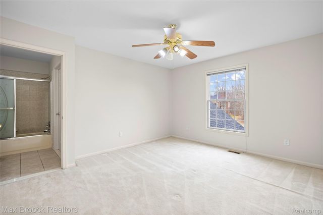 7083 Chatham Court, West Bloomfield Charter Township, MI 48322