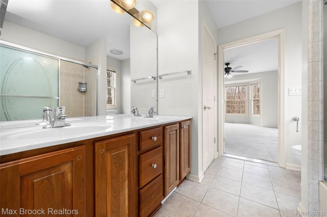 7083 Chatham Court, West Bloomfield Charter Township, MI 48322