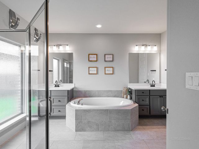 608 Malibu Pines Drive, Katy, TX 77493
