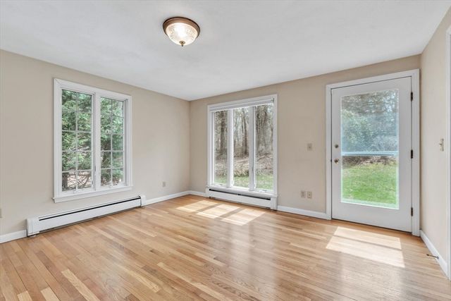 20 Howland Lane, Sandwich, MA 02537