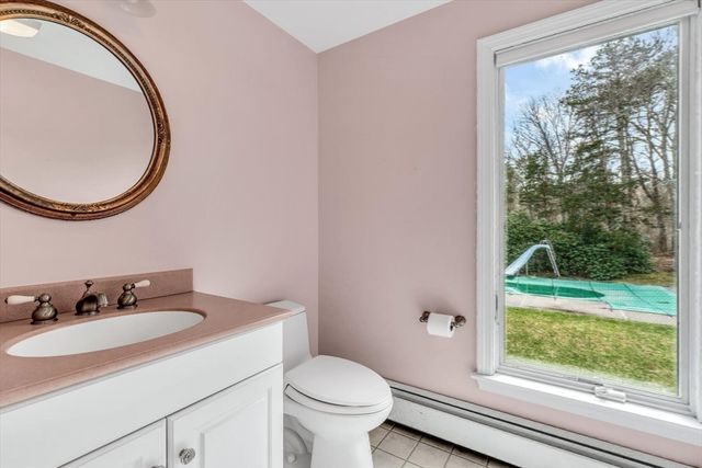 20 Howland Lane, Sandwich, MA 02537