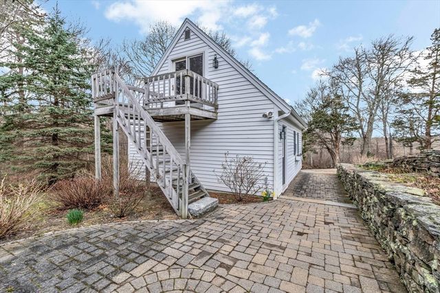 20 Howland Lane, Sandwich, MA 02537