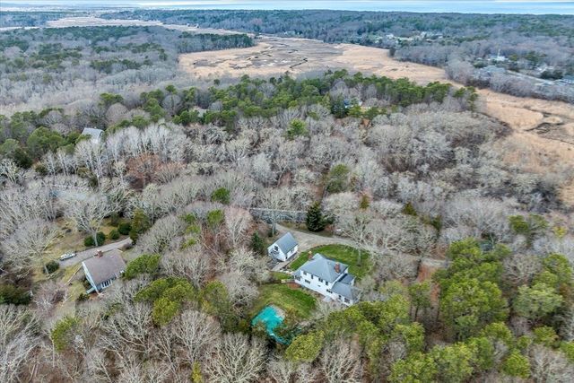 20 Howland Lane, Sandwich, MA 02537