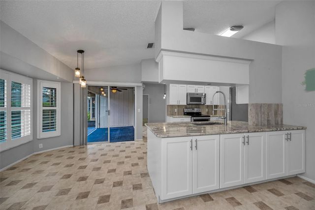 6525 PINE WALK DRIVE, New Port Richey, FL 34655