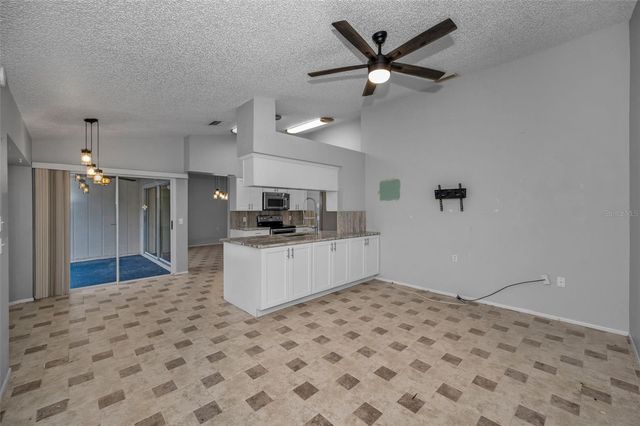 6525 PINE WALK DRIVE, New Port Richey, FL 34655