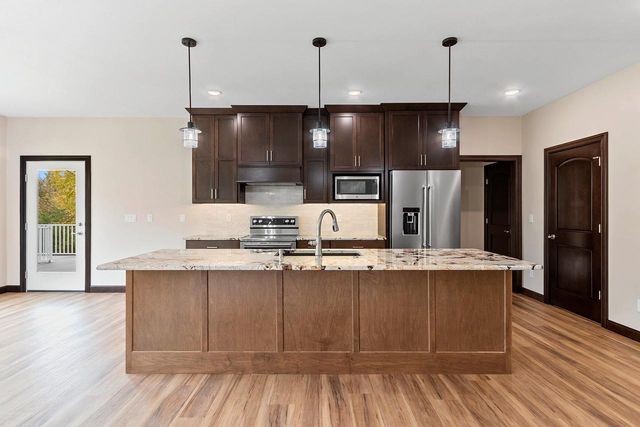 2534 N STELLITA CIRCLE, De Pere, WI 54115