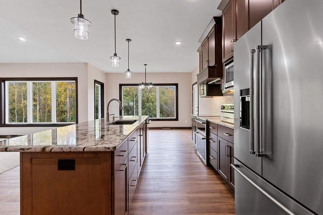 2534 N STELLITA CIRCLE, De Pere, WI 54115