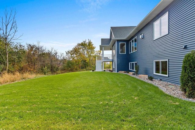 2534 N STELLITA CIRCLE, De Pere, WI 54115