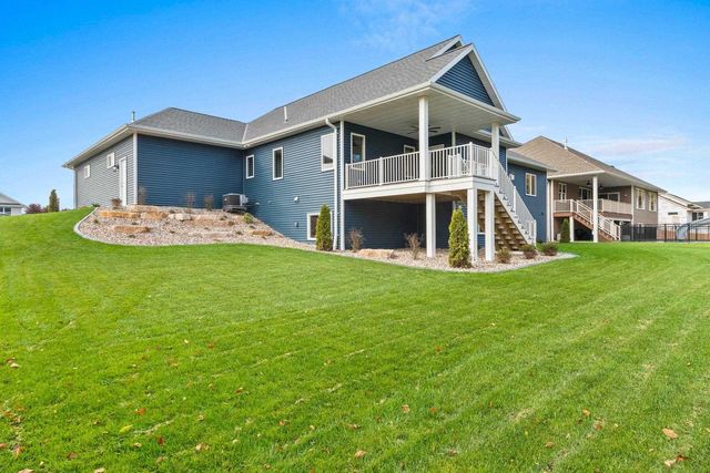 2534 N STELLITA CIRCLE, De Pere, WI 54115