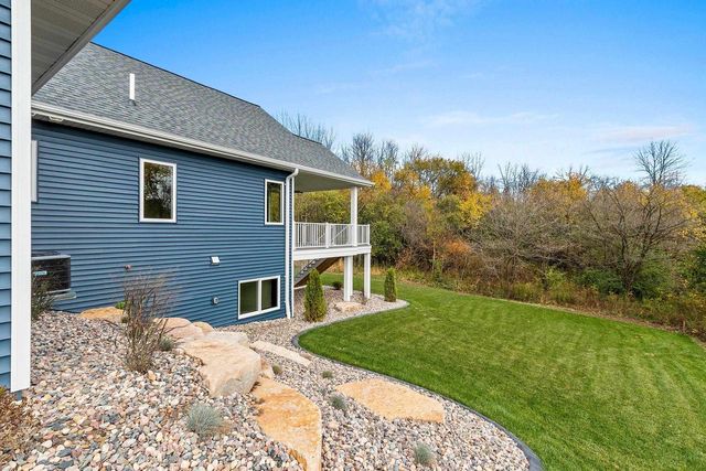 2534 N STELLITA CIRCLE, De Pere, WI 54115