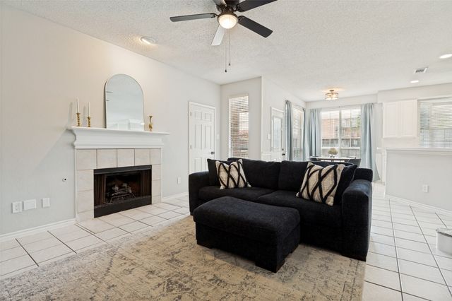 8714 Saddlehorn Drive, Irving, TX 75063